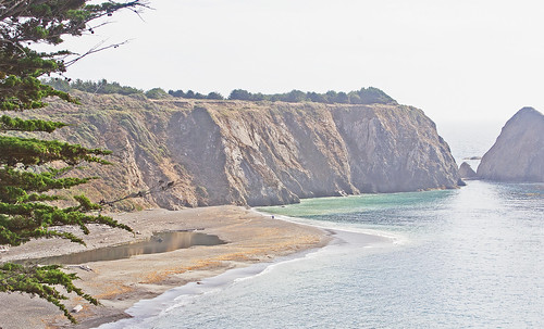 elk california mendocino pacific ocean coast shoreline water usa travel beach sea cliff bay