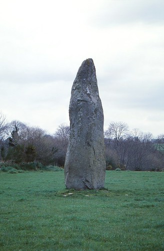 france bretagne kerguezennec menhir standing stone megalithic historical heritage nature