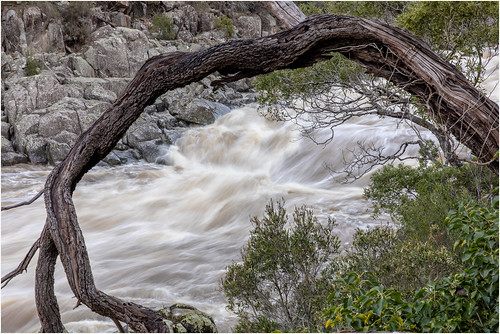 river launceston australia australien landscape water waterwaves longexposure canoneos5dmarkiv ef2470f28liiusm tasmanien tasmania tree