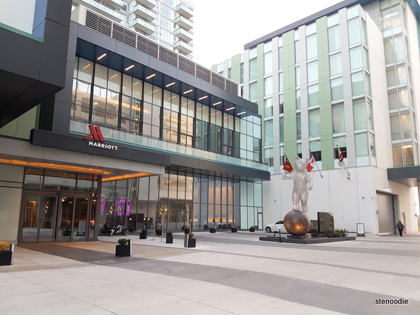 Toronto Marriott Markham entrance