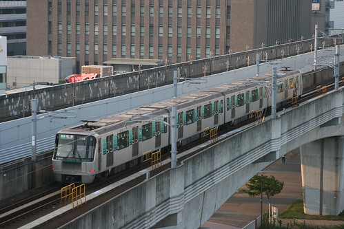 Yokohama Municipal Subway 10000 series between Center-kita.Sta and Center-Minami.Sta, Yokohama, Kanagawa, Japan / May 19, 2018