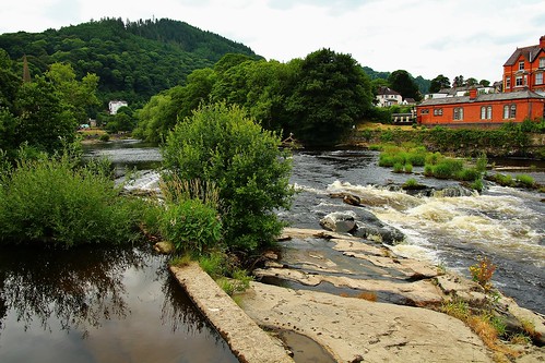 europe uk wales llangollen outdoor nature river trees water riverdee whitewater simplysuperb greatphotographers