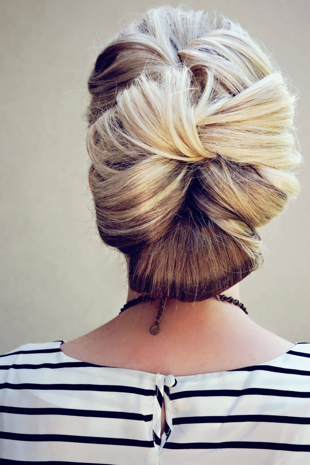 Best Adorable Bun Hairstyles 2019-Inspirations That 48